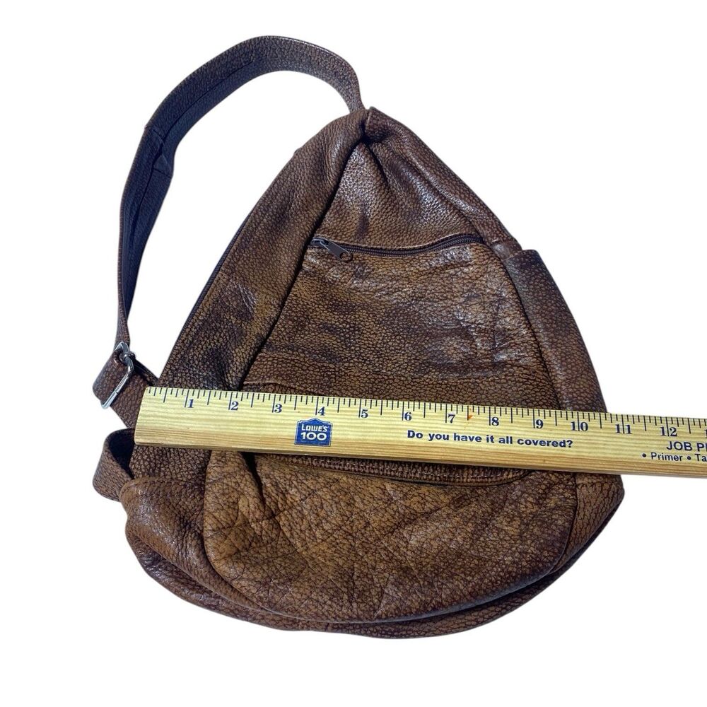 VTG Brown Pebbled Leather Teardrop Sling Bag Crossbody Backpack Multi-Pocket - Picture 10 of 12